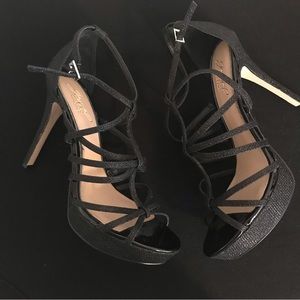 Badgley Mischka size 9 Jewel shimmer dress stiletto heels